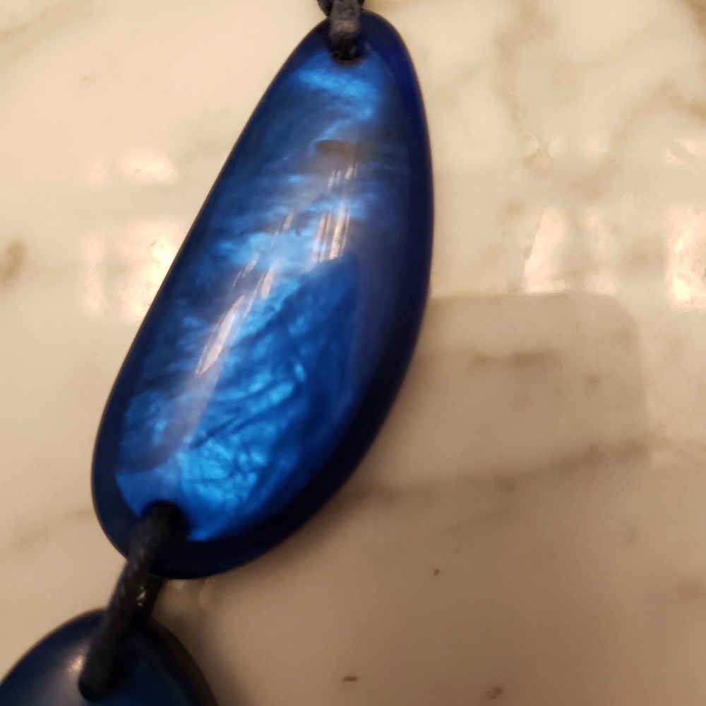 Necklace - Picture 2 of 2